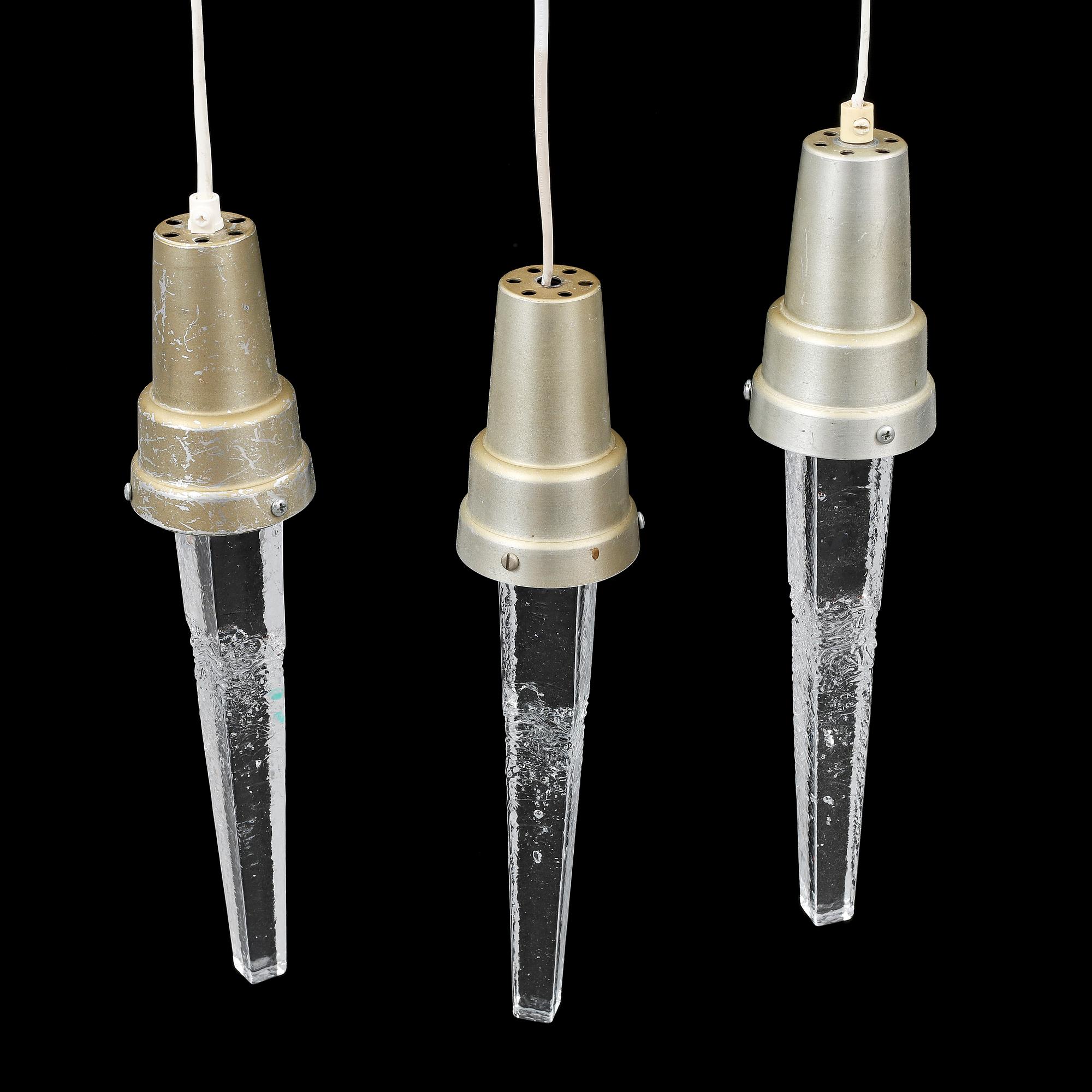 Three 'Istappen' wall lights.