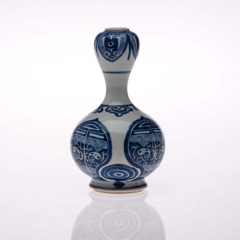 FLASKA, porslin, Kina, Yongzheng 1700-tal.