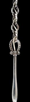 LJUSKRONA, metall, 1900-tal. Höjd ca 108 cm.