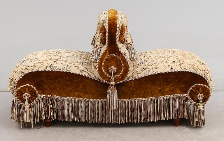 FÄSTMANSSOFFA, tapetserarstil, sent 1800-tal.