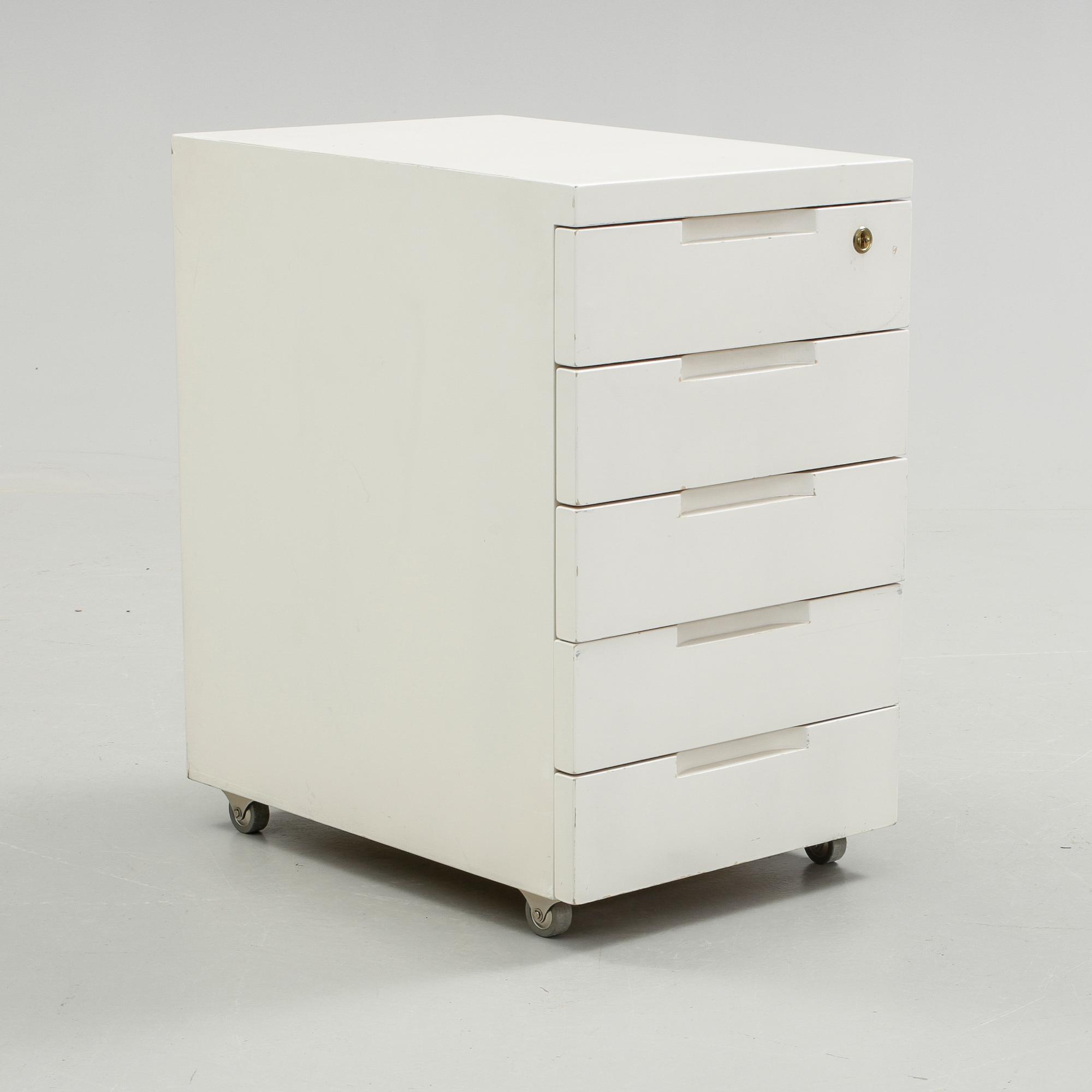 HURTS, Alvar Aalto, Artek, vitlackerad, 1960-tal.