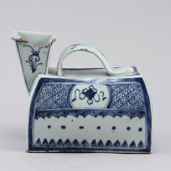 URIDOM, porslin, Kina, 1800-tal.