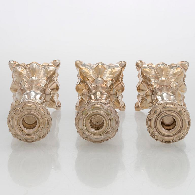 Kynttilänjalkoja, 3 kpl, hopea, Kultakeskus Hämeenlinna 1980 ja 1985.