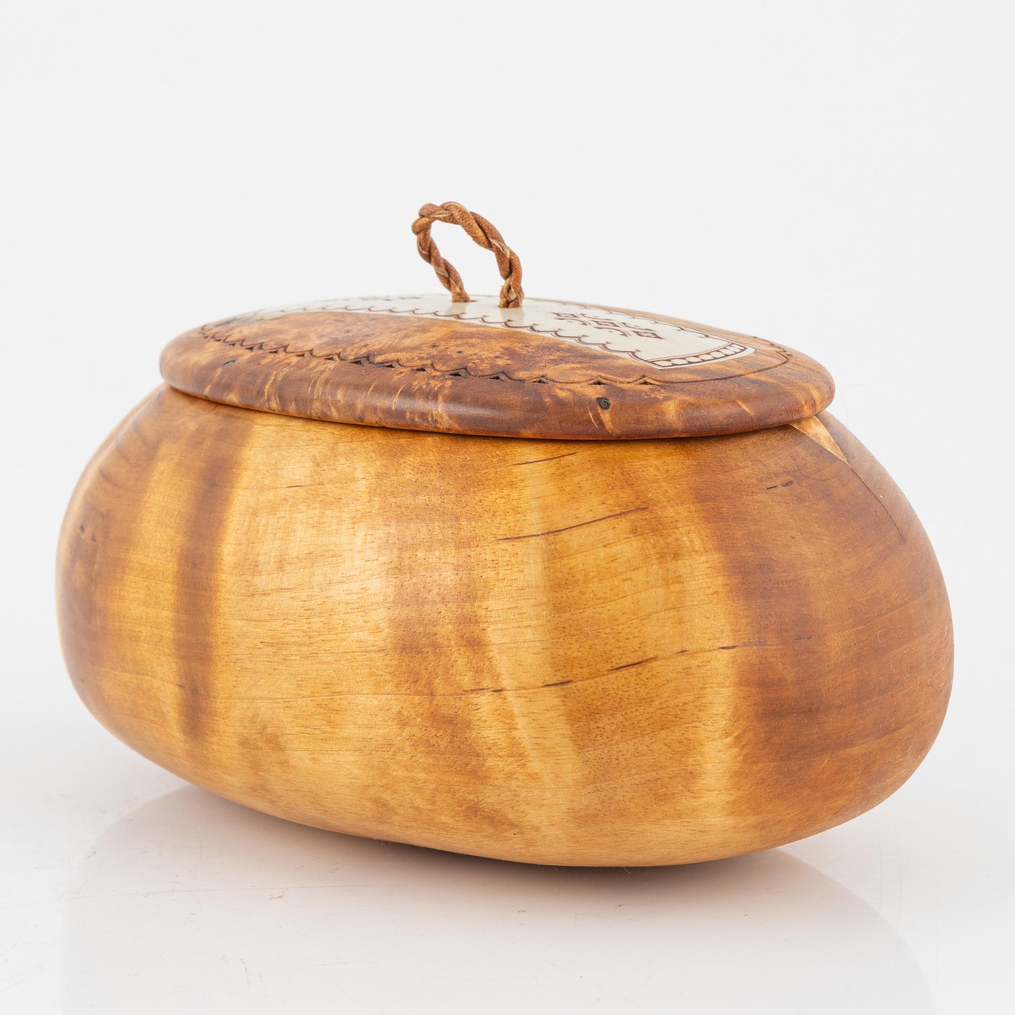 Anders Sunna, a birch wood box, signed.