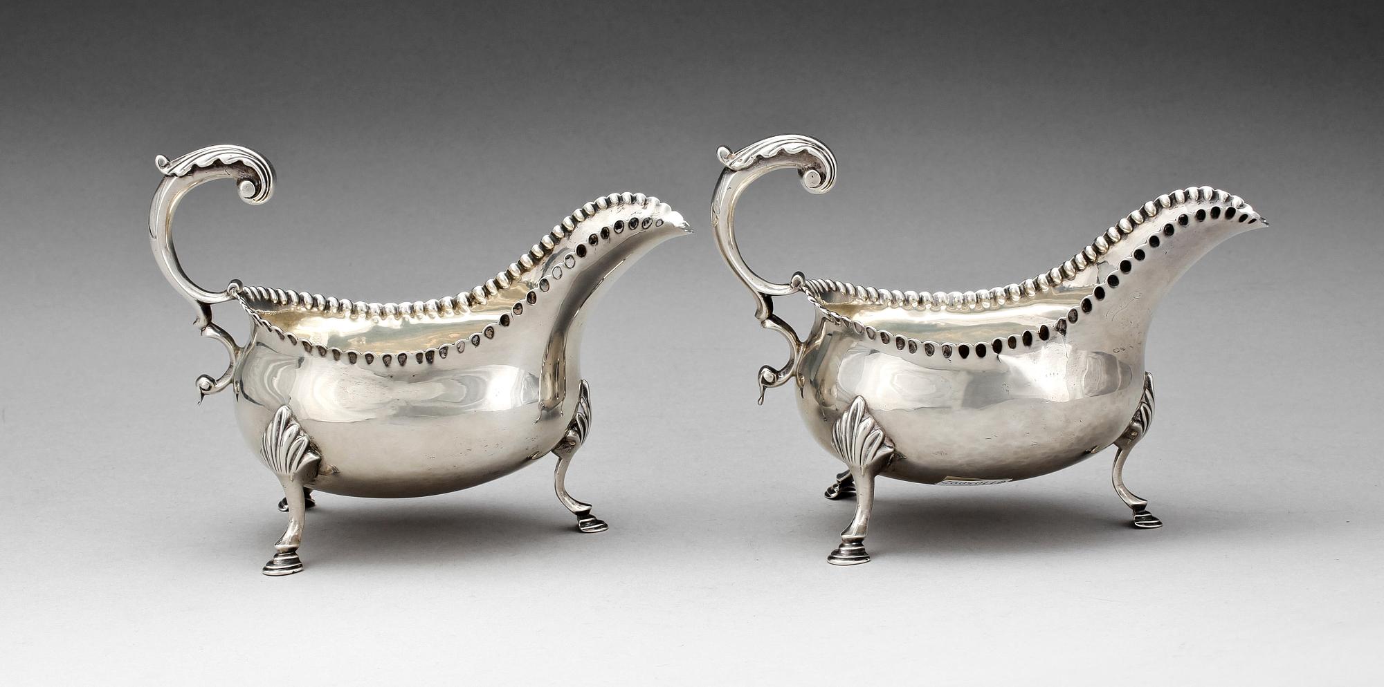 SÅSSNIPOR, ett par, silver, London 1772. Totalvikt ca 380 gram.
