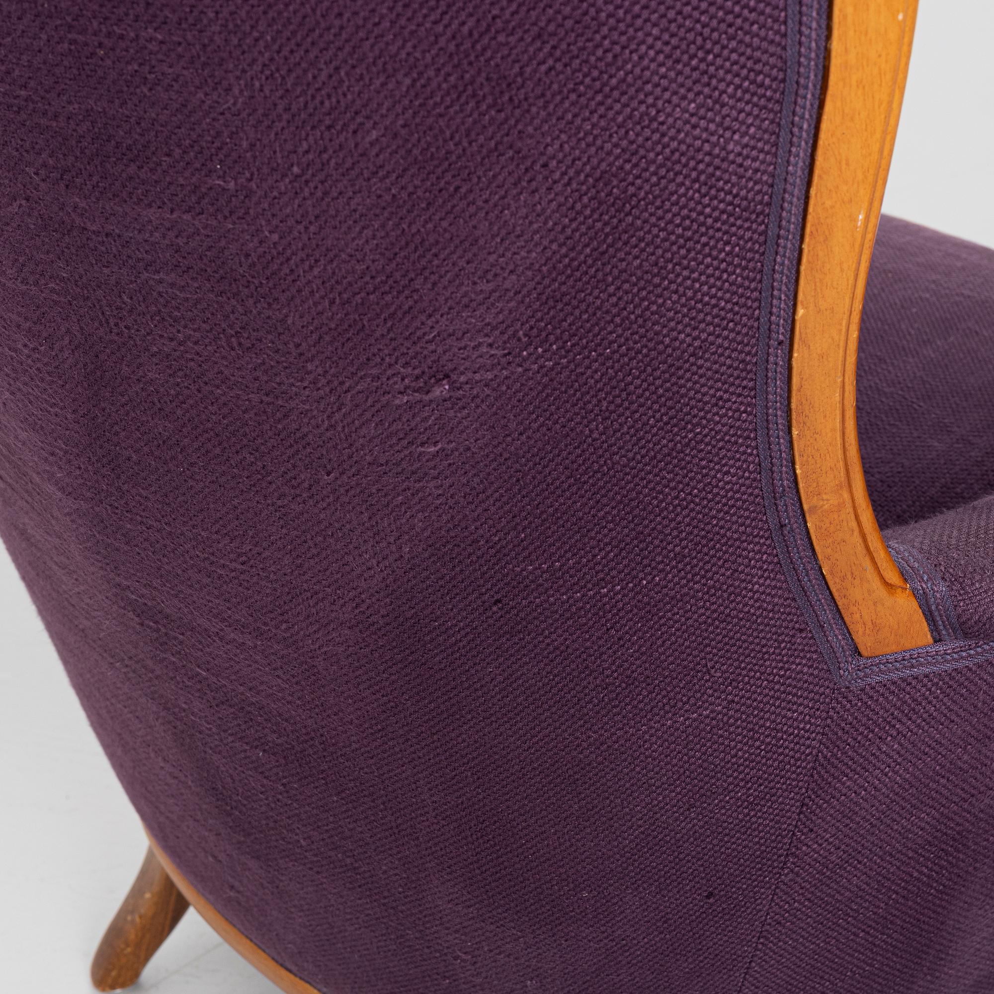 Carl Malmsten, Armchair, “Vår fru”, Bodafors, 1960s.