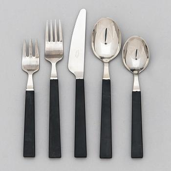 Bertel Gardberg, A 30-piece set of 'Triennale' cutlery, by Fiskars. Designed 1956-57.