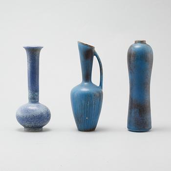 GUNNAR NYLUND, three vases in ceramic, Rörstrand, from the second half of the 20th century.