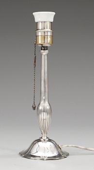 424. BORDSLAMPA,