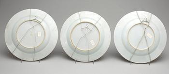 TALLRIKAR 8 st SAMT SKÅLFAT, porslin, Qianlong, kina 1700-tal.