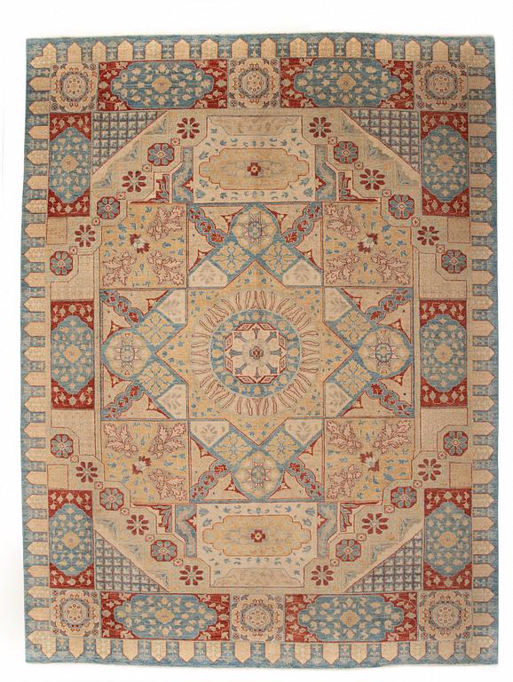 Matta, Khorjin design, ca 381 x 281 cm.