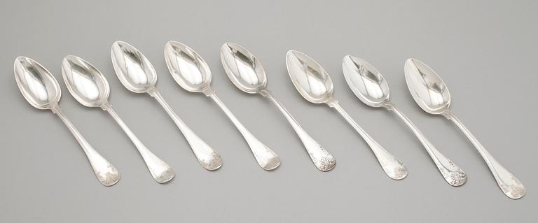 MATSKEDAR, 8 st (6+2), silver, modell franska liljan. Tot vikt 478 g.