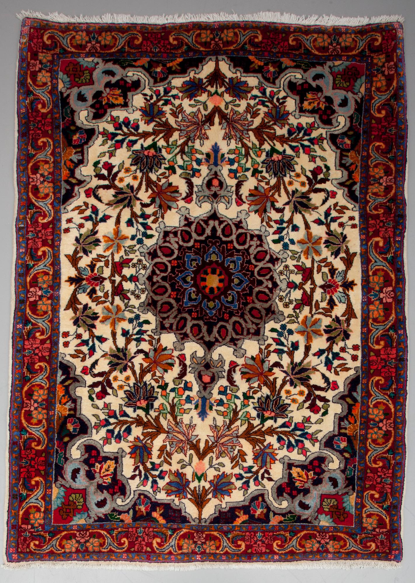 MATTA, Bidjar, old. ca 150x109 cm.