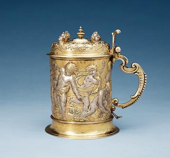 870. An important German 17th century parcel-gilt tankard, makers mark of Abraham Drentwett I, Augsburg 1645-1650.