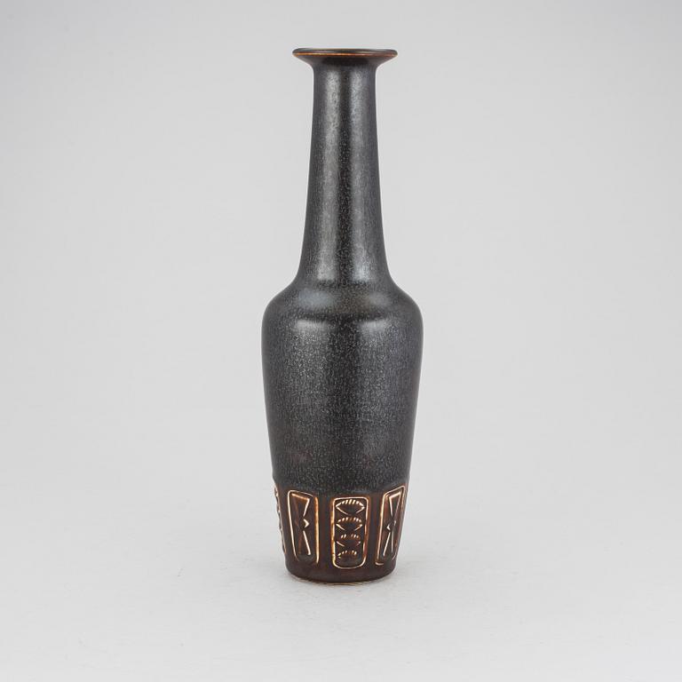 VAS, stengods, Gunnar Nylund, Rörstrand, 1950-/60-tal.