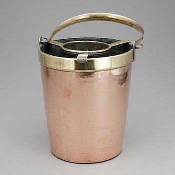 VINKYLARE, CG Hallberg, Stockholm. 1900-talets första hälft.