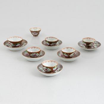 Six café au lait cups with sauces, China, Qianlong (1736-95).