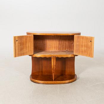 Sideboard, 1900-talets första hälft.