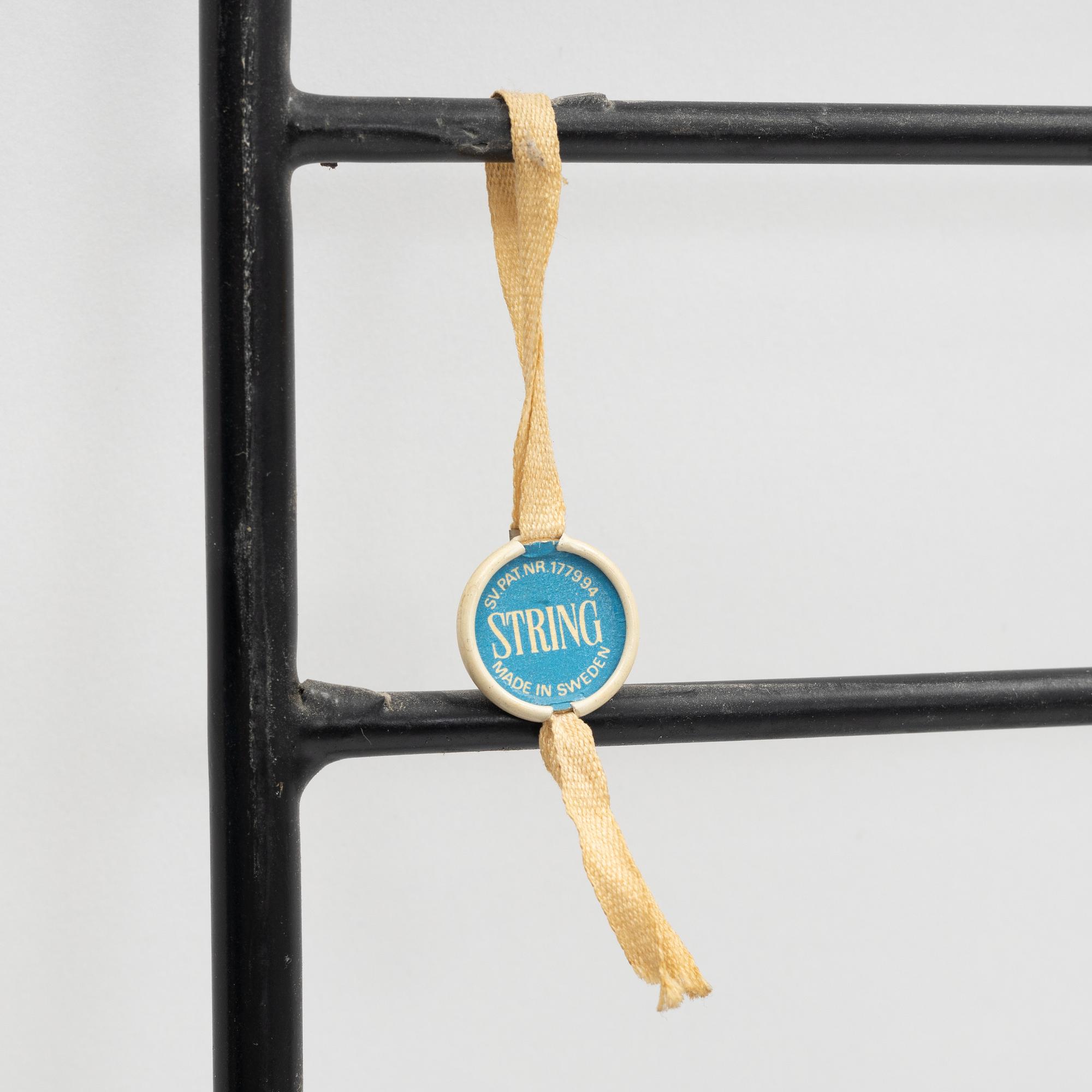 Nils Strinning, hyllsystem, "String/BFB hyllan", String Design AB, 1960-tal.