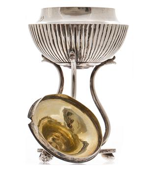 SALTKAR med LOCK, silver, empire, möjligen Isak Österberg Malmö 1814. Vikt ca 88 gram.