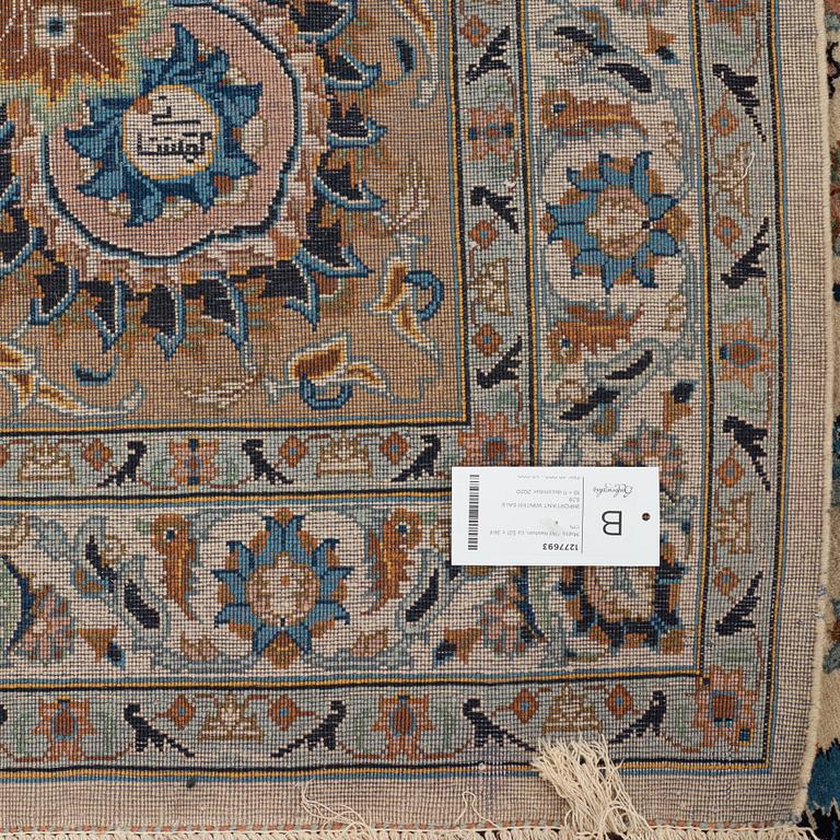 Matto, Old Kashan, ca 521 x 364 cm.