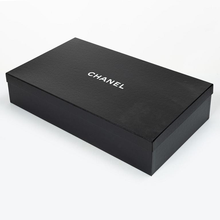 Chanel, slippers "Mules" and bag, Size 36 C, 2024.