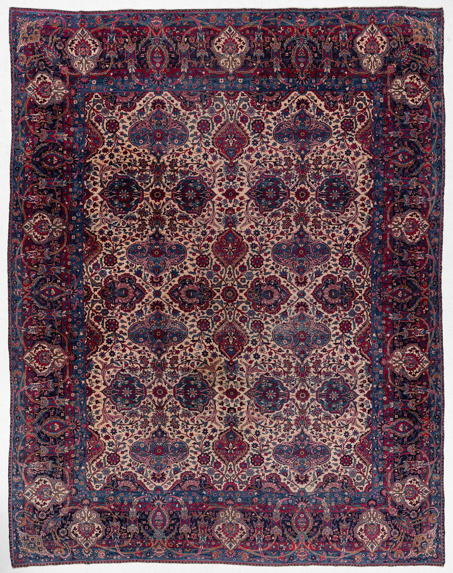 An oriental carpet, approx. 411 x 326 cm.