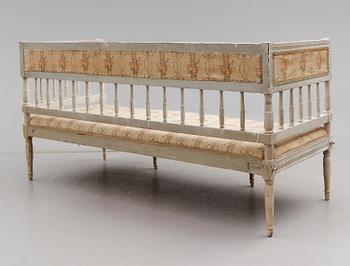 SOFFA, sengustaviansk, omkring år 1800.