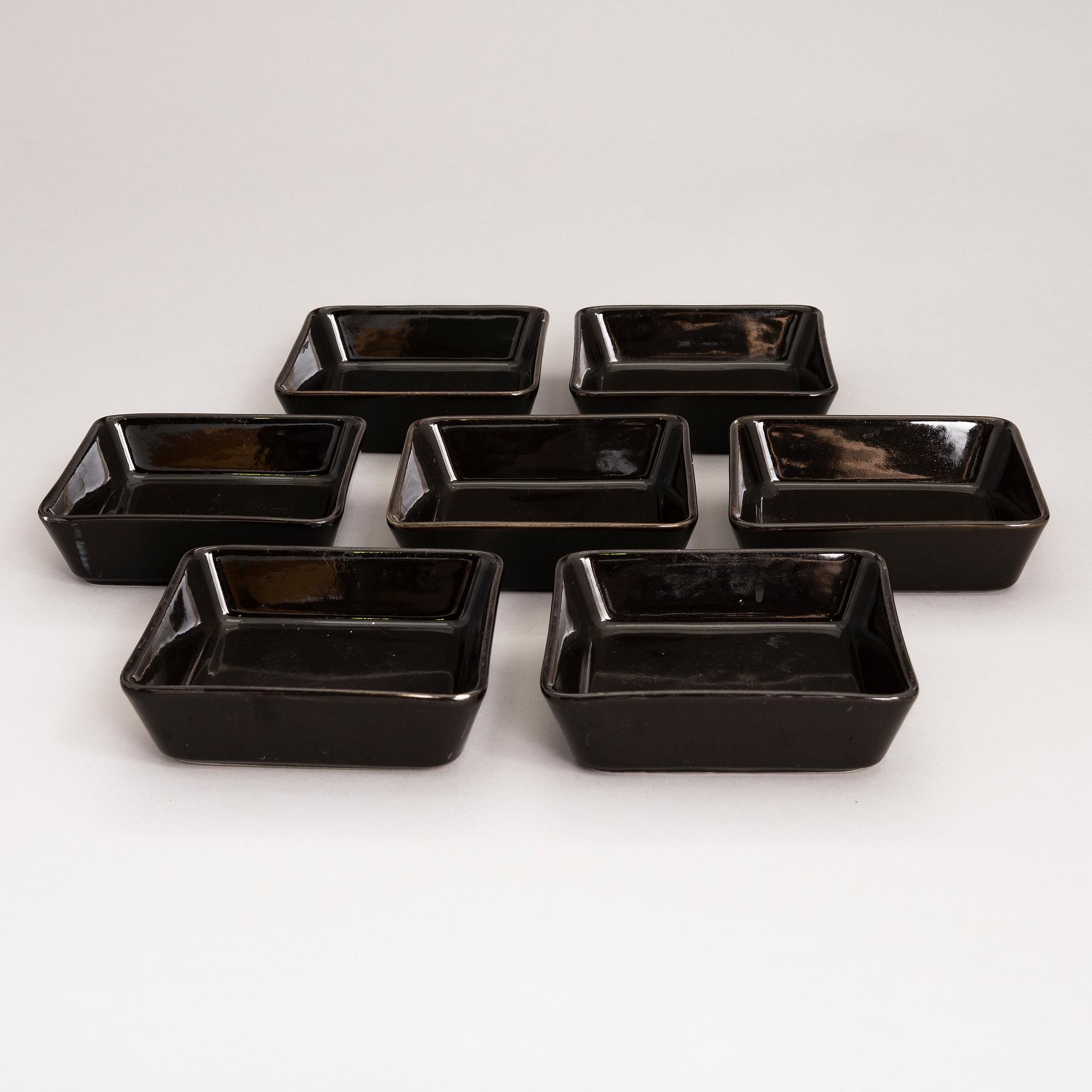 KAJ FRANCK, astiasto, 37 osaa, "Kilta" Arabia 1900-luvun puoliväli.