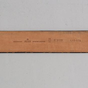 FENDI, skärp, storlek 90.