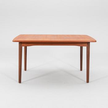 Dining table from the 1960s.