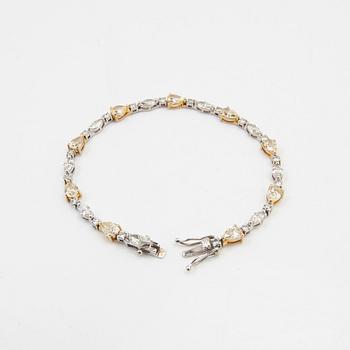 Armband, 18 k guld och vitguld med briljanter.