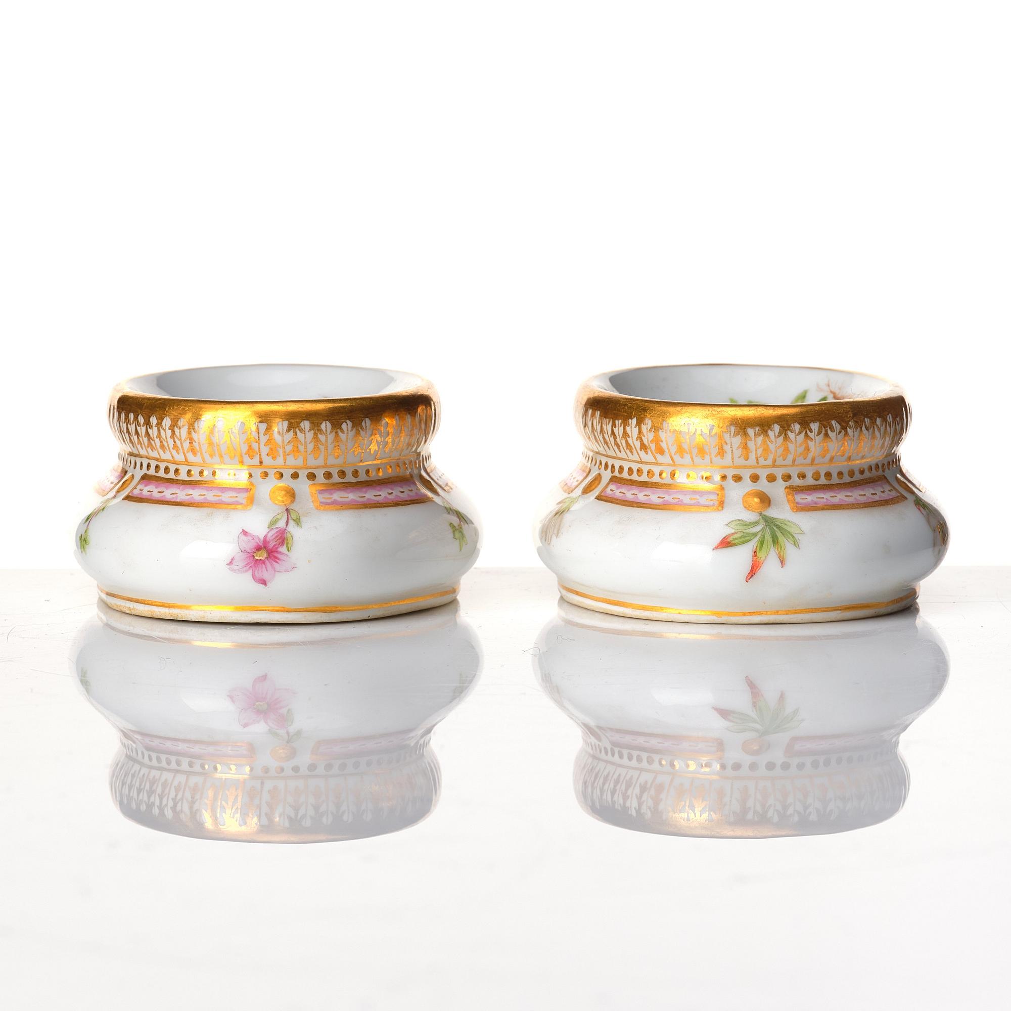 A pair of Royal Copenhagen 'Flora Danica' salts, Denmark, 20th Century.