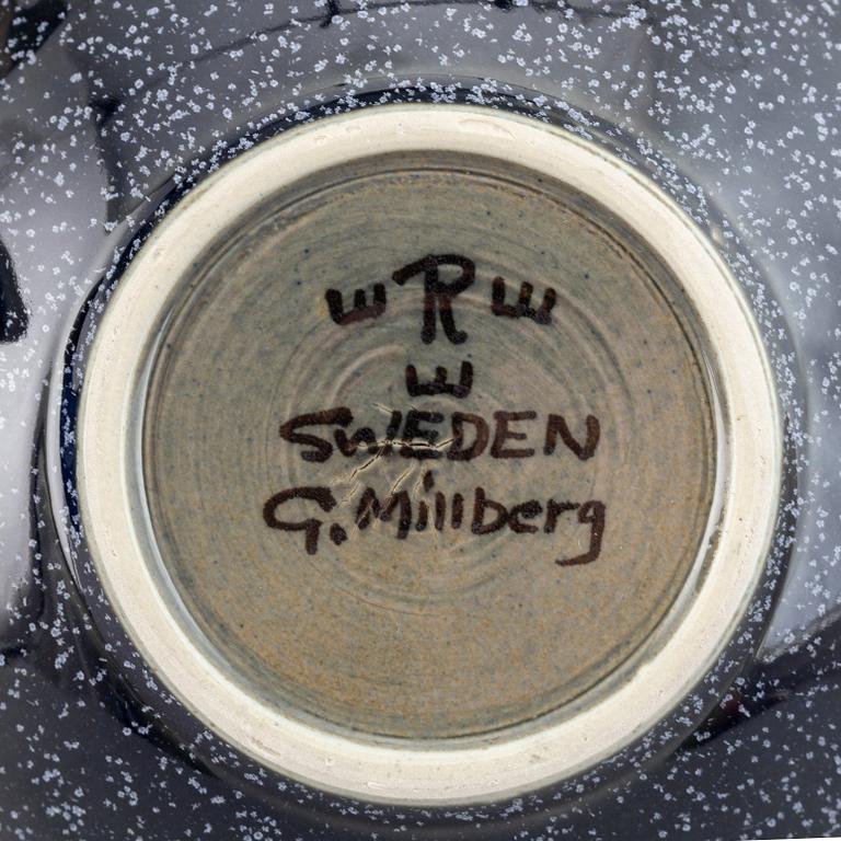 GÖSTA MILLBERG, a set of two stoneware dishes and two vases, Rörstrand.