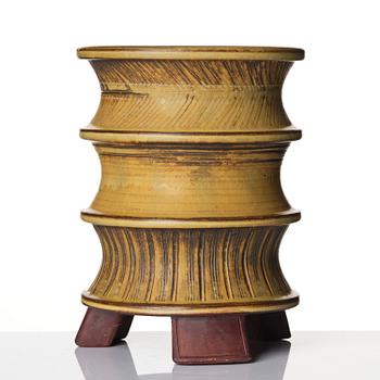 Wilhelm Kåge, a "Farsta" stoneware vase, Gustavsberg Studio 1960.