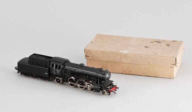 MODELLOK samt KOLVAGN, Märklin, DA 800. 1930-tal.