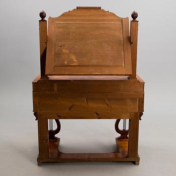 DRESSING TABLE, late empire, Russia, mid 19th century.