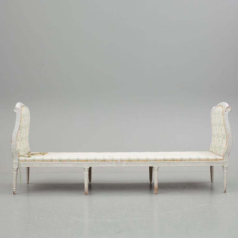 BANKETTSOFFA, gustaviansk, delvis 1700-talets andra hälft.