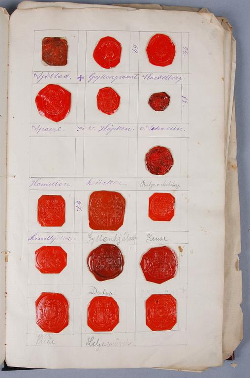 SIGILLSAMLING, 8 blad, svenska adliga ätter, 1800-tal.