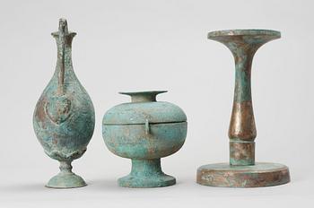 PARTI 3 delar. brons. Kina. 1900-tal.