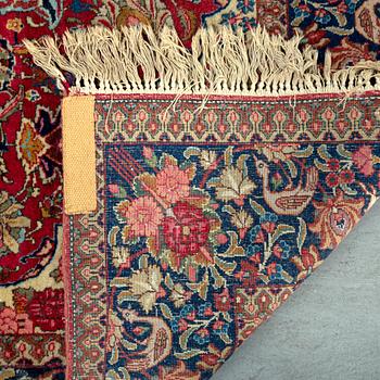 Matta, Keshan figural semiantik, ca 206x138 cm.
