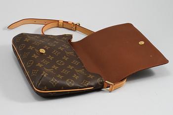 VÄSKA, "Musette Tango", Louis Vuitton.
