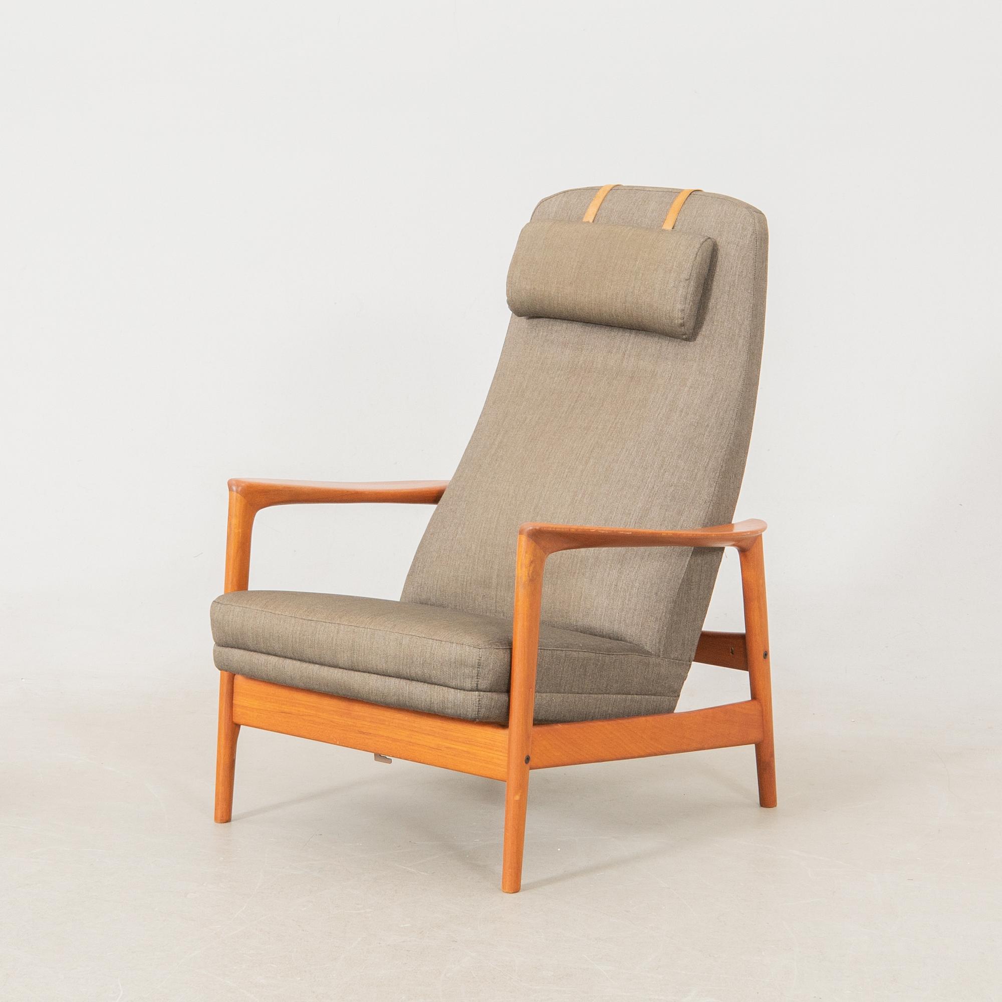 Folke Ohlsson, Armchair with ottoman "Duxiesta", Bra Bohag, Ljungs Industrier, Malmö 1960s.