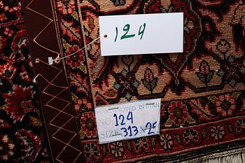 Matta Bidjar sk Takab, ca 313 x 252 cm.