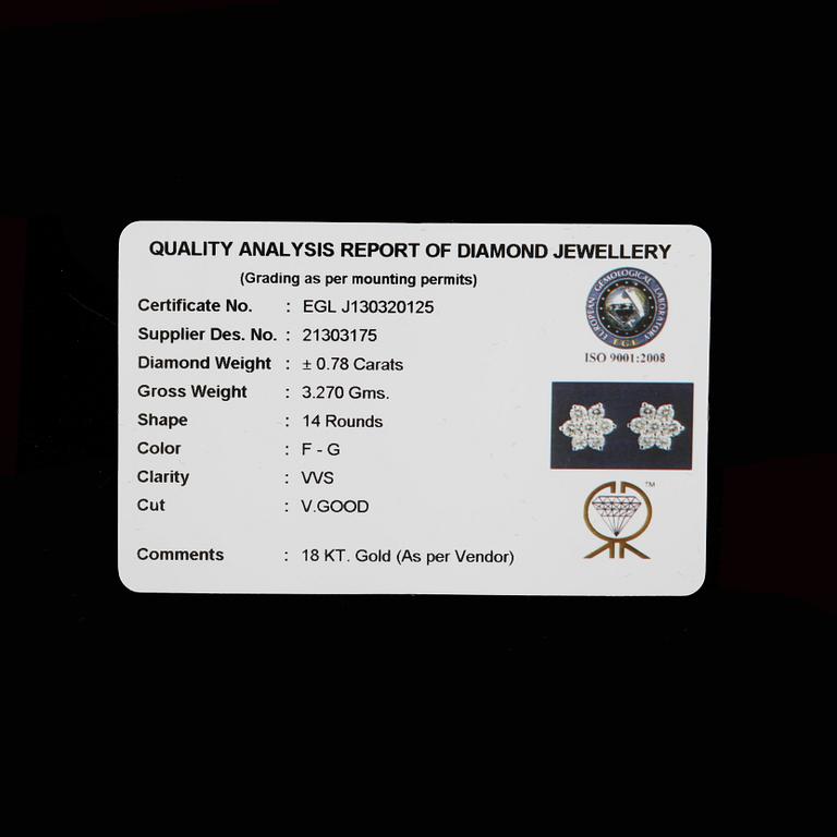 ÖRHÄNGEN, ett par, vitguld 18K, carmosémodell med diamanter totalt ca 0.78 ct. F-G/VVS.