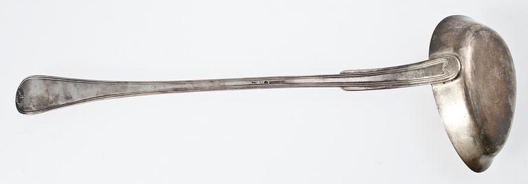 SOPPSLEV, silver, A Lundqvist Stockholm 1842. Vikt ca 240 gram.