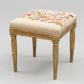 A late Gustavian stool around 1800.