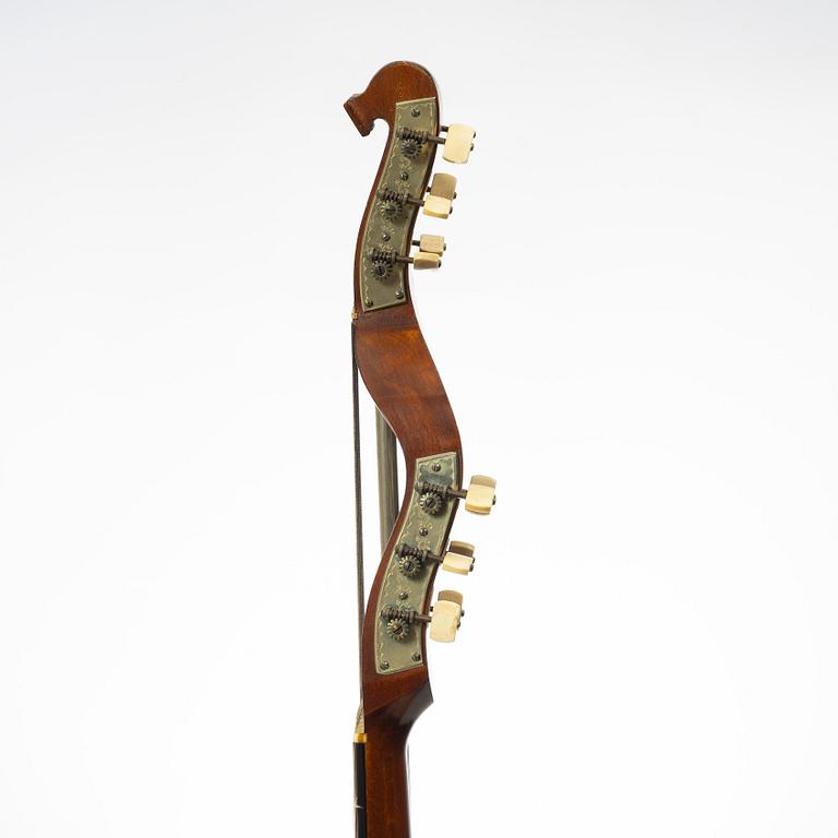 12-string lute, Alfred Brock, Stockholm, 1929.