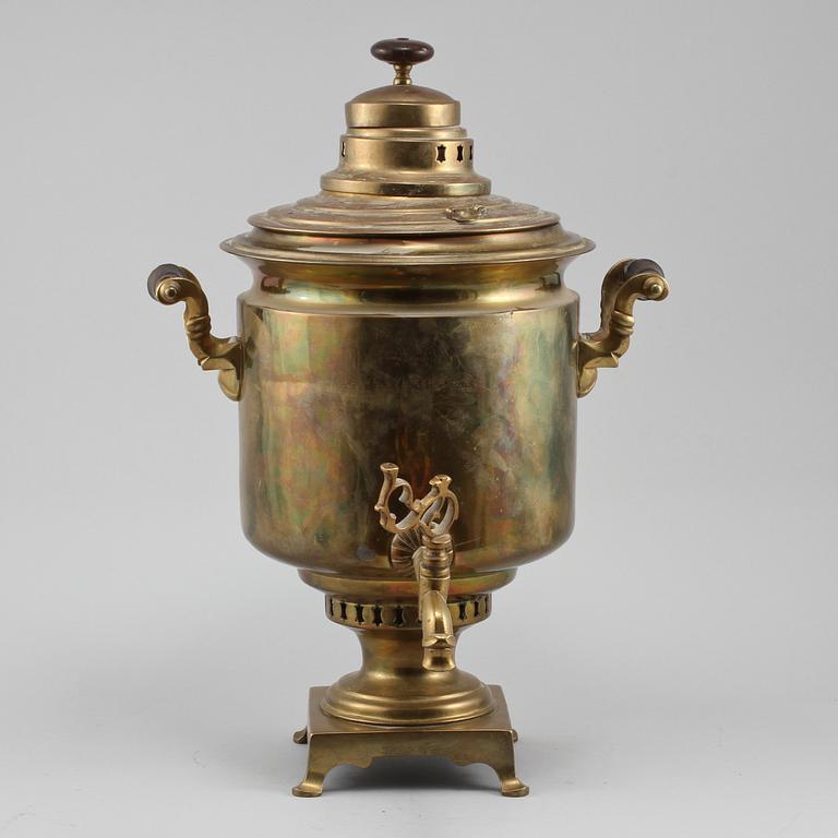 SAMOVAR, mässing, 1900-talets första hälft.