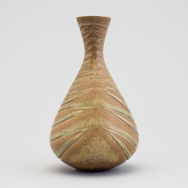 STIG LINDBERG, a stoneware vase, Gustavsberg 1950s.